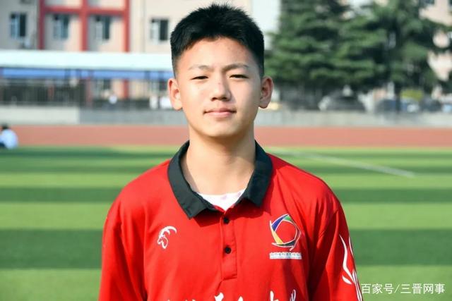 波士顿马拉松：肯尼亚选手包揽男女组冠军 双双实现卫冕