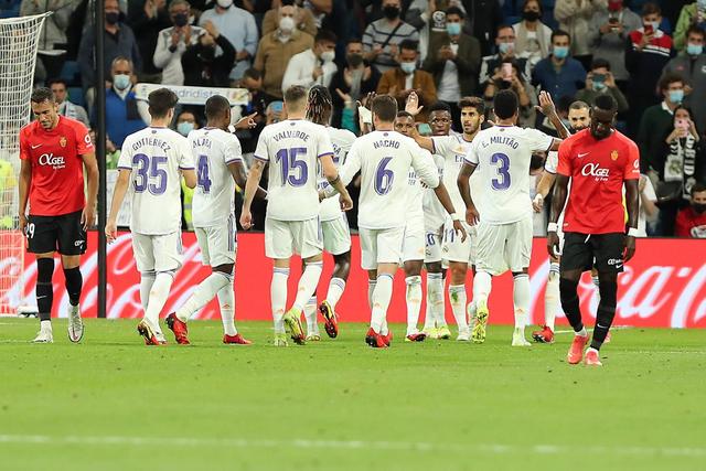 波士顿马拉松：肯尼亚选手包揽男女组冠军 双双实现卫冕