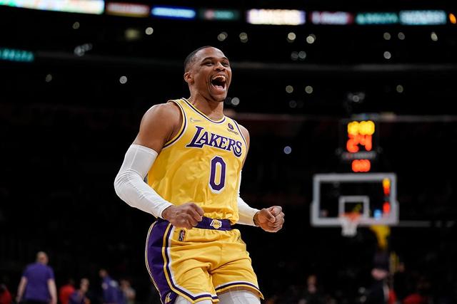 邮报：曼联有意大巴黎门德斯 曾随阿莫林联赛夺冠